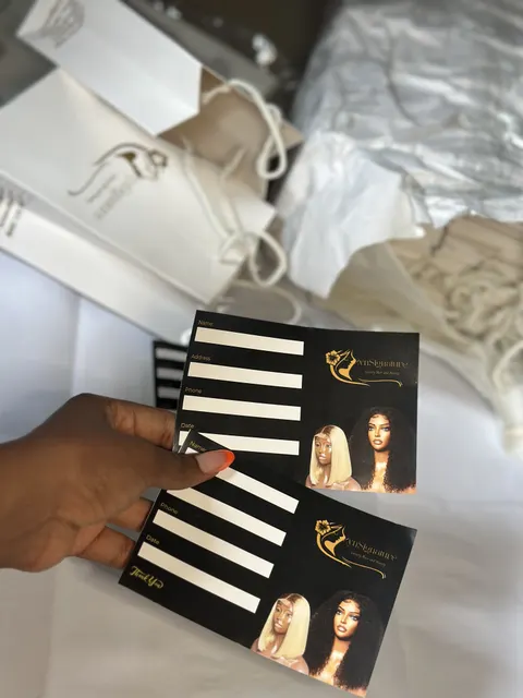 CynSignature black and gold customer cards